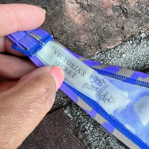 Victoria's Secret bikini size 38C - Picture 6 of 6